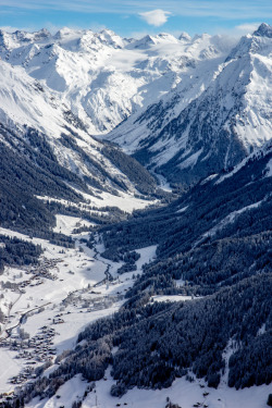 leebarguss:  Scenic beauty of Klosters (by Gabrielle Königsegg)