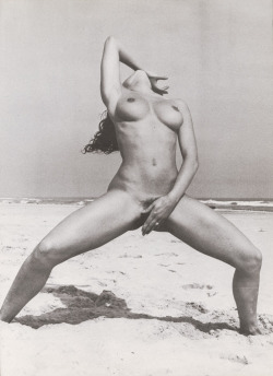 vivipiuomeno:  Andre De Dienes ph. - Shirley Levitt - ca. 1950’s