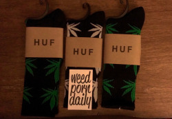 thesevenseers:  Got my HUF socks today. Thanks WPD! 