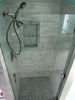 houseandhomepics:  Bath by Change Your Bathroom, Inc. http://www.houzz.com/photos/2487941/White-Carrara-Marble-traditional-bathroom-atlanta