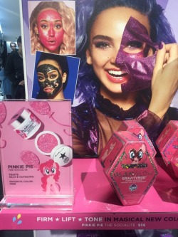 I saw this in sephora and couldn’t believe my eyes(shesavampirequeen)i…???????