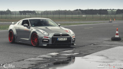 automotivated:   	Nissan GT-R by Prior Design by Rob van Dongen
