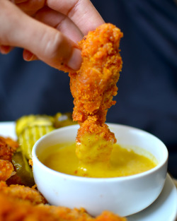 do-not-touch-my-food:  Oven Fried Chicken with Honey Mustard