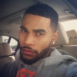 kingsxoqueens:  kíngsхσquєєns. 