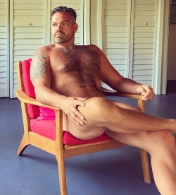 lancenavarro:  St Petersburg, FL.  As much as I’d love to lounge