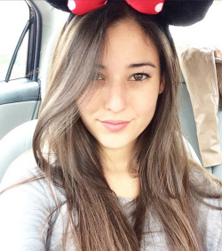 Angie Varona Picture Gallery