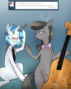 vinyl-and-octavia-in-romance:  and daz why ….Vinyl Scratch