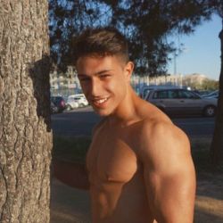 lumbrjax:  Instagram user @maurocalvet http://ift.tt/1U5pqrf