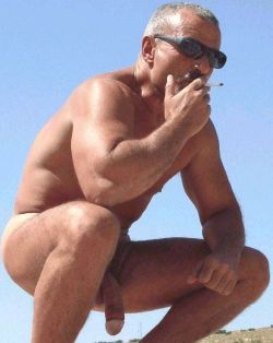 themalelist:  Sit on my face daddy!Follow The Male List! for more hot daddiesArchive:http://themalelist.tumblr.com/archive