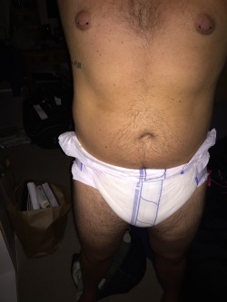 calidiaperlad92:  Second diaper destroyed from Friday night.
