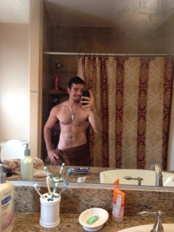 collegeguykingdom:  Skout: sexy middle eastern guy.
