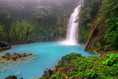 oneshotolive:  Waterfall on the Rio Celeste, Costa Rica [5568x3712]