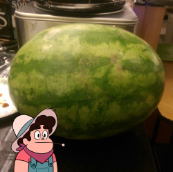 stevencrewniverse:  INDEED, THE CREWNIVERSE ATE A WATERMELON