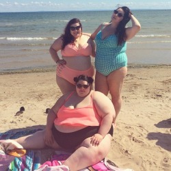 Fat Women In Bikinis At The Beach