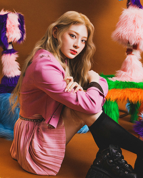 digitalgirls:  SEEUN [Teddy Bear]  Concept Photo.