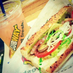 Alguem aceita? Haha #subway #food #instafood