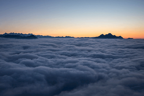 czechthecount:more cloud waves..