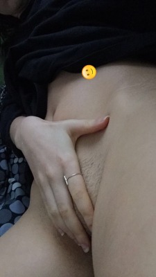 littleeminx:  From snapchat :) ฟ for unlimited access of photos