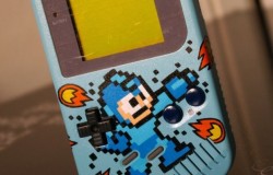 pxlbyte:  Custom Mega Man Game Boy This was created by Oskunk