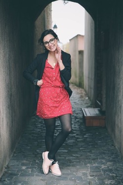 razumichin2:  Casual and stylish in short red dress, black jacket,