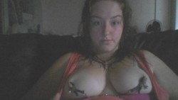 submissiveslittlesecret:  Just had a shower and showing off one