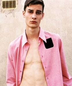 justdropithere:  Adrien Lesueur by Salvatore Caputo - The Broken