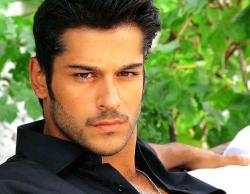 lifecomesfrommen:  Burak Ozçivit - Turkish Actor