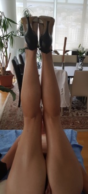 legs