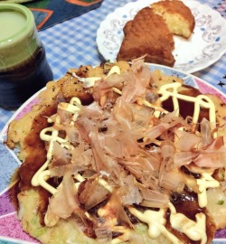 itzahann:  I made okonomiyaki for the first time today!!