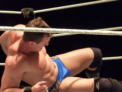 rwfan11:  Ted DiBiase Jr.  Hot blue bulge!