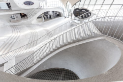 peterccook:  Photos of Eero Saarinen’s TWA Flight Center at