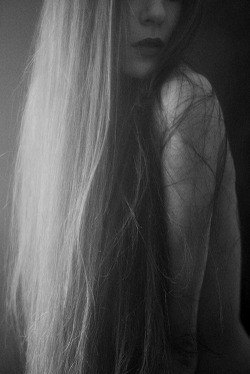 darkbatstyle:  #long hair