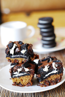 gastrogirl:  slutty brownies with white chocolate chips.