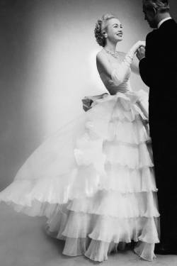 vogueaustralia:  Belle of the Ball in Balenciaga. Vogue 1951.