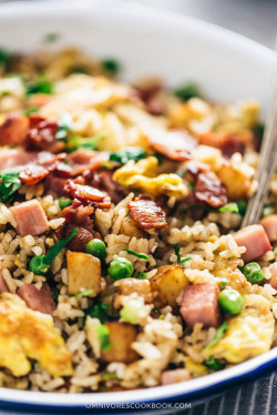 foodffs:  Potato Fried Rice (土豆炒饭) - Stir together scrambled