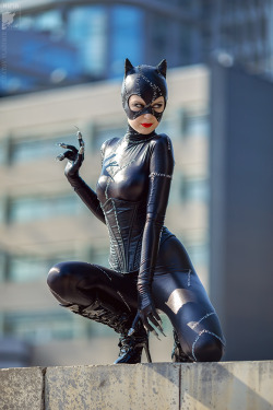 cosplayblog:Catwoman from Batman Returns  Cosplayer: Rei-Doll