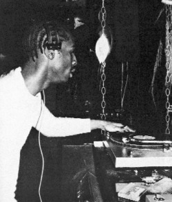 hiphop-in-the-brain:  The legendary Grandmaster Flash on the