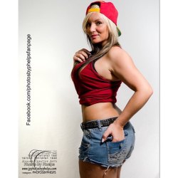 @photosbyphelps presenting Eliza Jayne @modelelizajayne REDSKINS