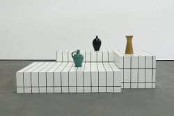 confront:  Eva Berendes, Untitled, 2011 Cardboard, spraypaint,