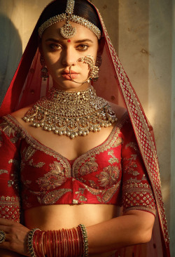 sabyaasachi:  “When it comes to dressing up brides I like to