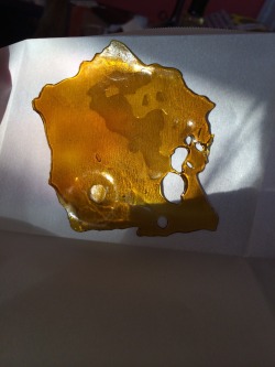 lushkittenn:  Platinum  What a strange fruit roll up