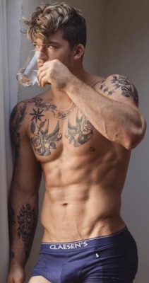Hot, Beefy, Sexy, Muscular Men for YOU