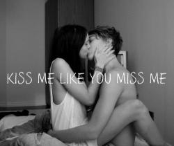 lastpurpleunicorn:  Kiss | via Facebook auf We Heart It. http://weheartit.com/entry/58686248/via/Kriss159