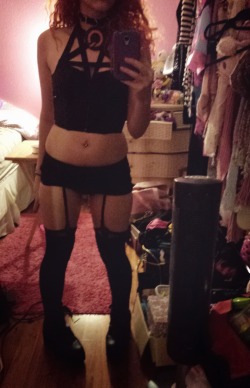 moon-cosmic-power:  Q-dance outfit I think. Hi.  thighs.