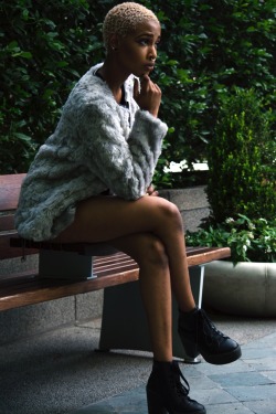 lonniiii:  Taylor |