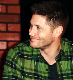 sammywithdean:    [7/?] pictures of jensen’s eye crinkles ♡
