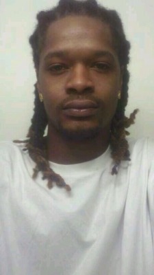 baitnbust:  dookie87:  dookie87:  baitnbust:  Dread head tryin