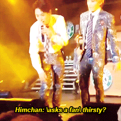 b2ng:  Himchan and Zelo giving a fan coffee [x] 