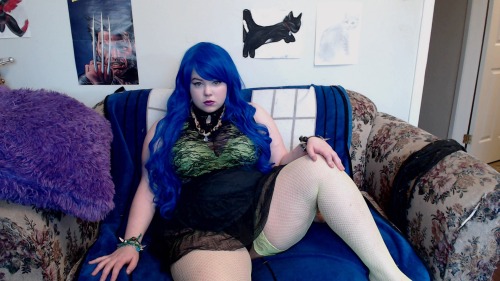 le-acid-kitteh:  le-acid-kitteh:  I just made a chaturbate! =D I canâ€™t perform due to ~lady issues~ for a few days, but as soon as I can I will be performing on there, as well! Just at different times or maybe days than MFC. Might do Domme shows with