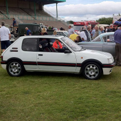 classic-and-vintage-cars:  Peugeot 205 GTi #classiccars #classic